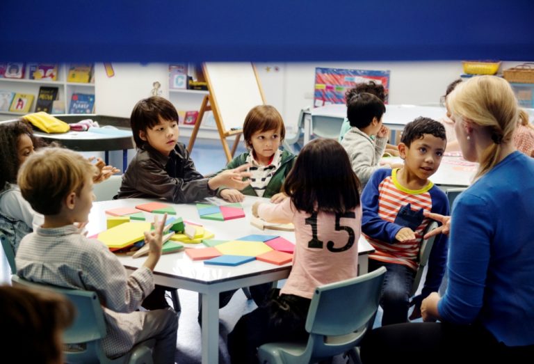 happy-kids-elementary-school